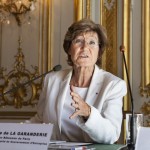 Mme Dominique de La Garanderie,  Ancien Bâtonnier de Paris, Membre du Haut Comité au Gouvernement 